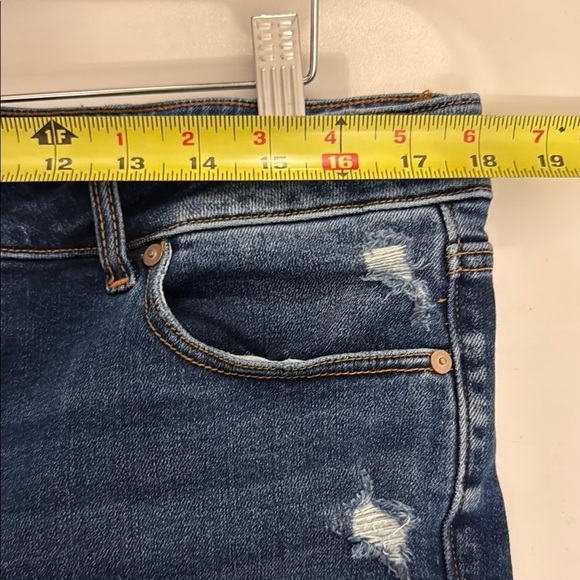 Zenana Outfitters Blue Cropped Ankle Jeans with Frayed Hem #586 - Picture 6 of 9